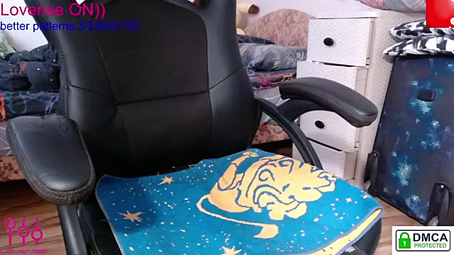 sweet cute cat online show from March 18, 2025, 7:22 am