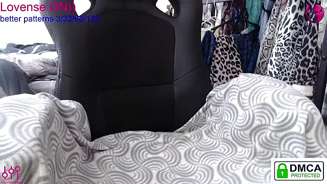 Snapshot of sweet_cute_cat chatting on September 23, 2025, 6:53 am sweet cute cat online show from September 23, 2025, 6:53 am