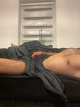 Snapshot of bestofsex99 chatting on March 13, 2026, 11:32 pm bestofsex99 online show from March 13, 2026, 11:32 pm