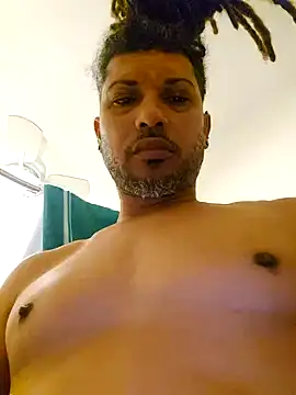 tropikboy online show from February 19, 2025, 9:50 am