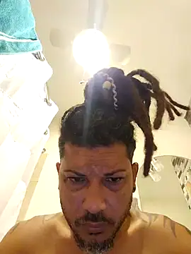 tropikboy online show from February 25, 2025, 9:53 am