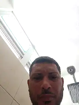 tropikboy online show from September 28, 2025, 2:35 pm