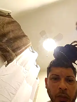 tropikboy online show from March 6, 2025, 9:58 am