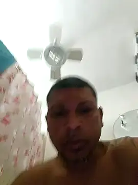 tropikboy online show from December 21, 2025, 11:45 am