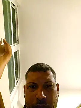 tropikboy online show from September 15, 2025, 9:54 am