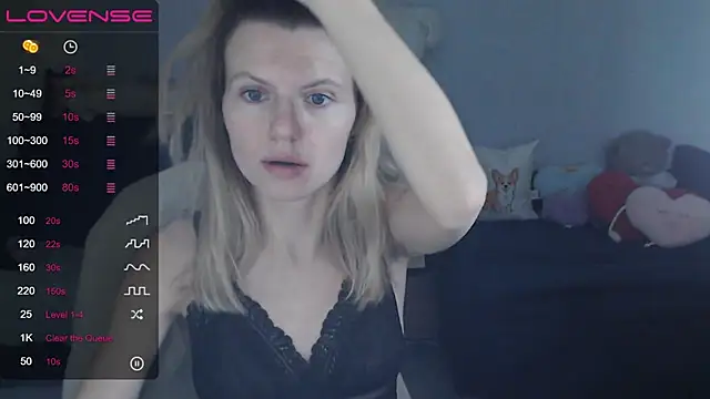 night is dark online show from December 22, 2024, 6:26 pm