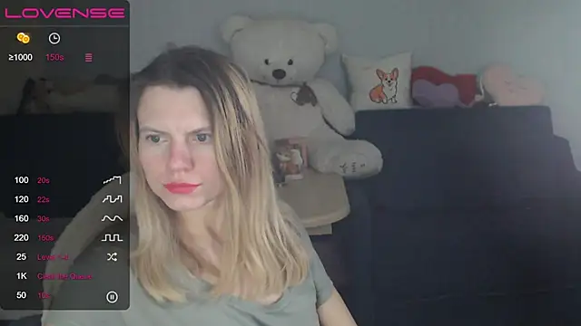 night is dark online show from February 2, 2025, 10:06 pm