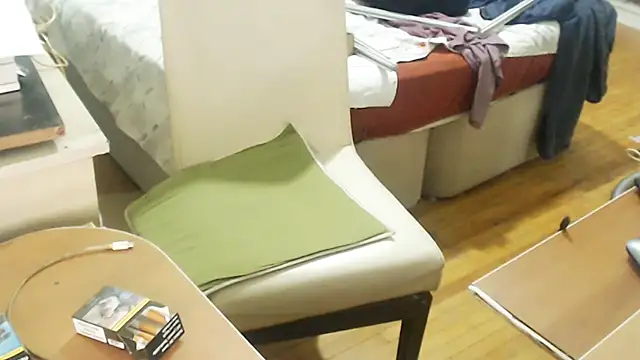 LiONTURK online show from September 19, 2025, 5:39 pm