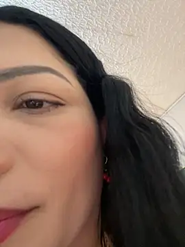 valerie lya online show from September 20, 2025, 8:25 pm