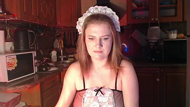 LizaCakes online show from March 19, 2025, 3:51 pm