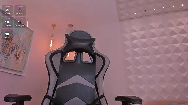 EllaClark online show from September 27, 2025, 6:03 pm