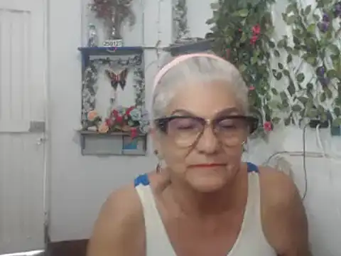 FunnyGrandma online show from January 26, 2025, 12:54 pm