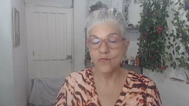 FunnyGrandma online show from February 18, 2025, 1:54 am