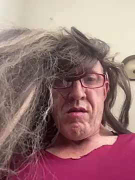 Jcharlesnew69xh online show from October 13, 2025, 8:43 pm