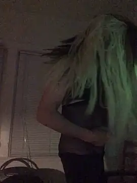 Jcharlesnew69xh online show from September 22, 2025, 3:23 am