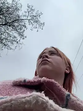 Model9798 online show from January 25, 2025, 10:08 am