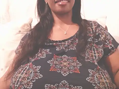 MissTits online show from March 20, 2025, 1:13 am