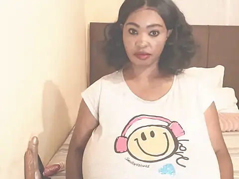 MissTits online show from January 5, 2026, 6:11 pm