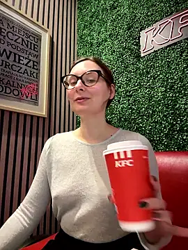 The Snowwhitee online show from January 11, 2026, 9:05 am