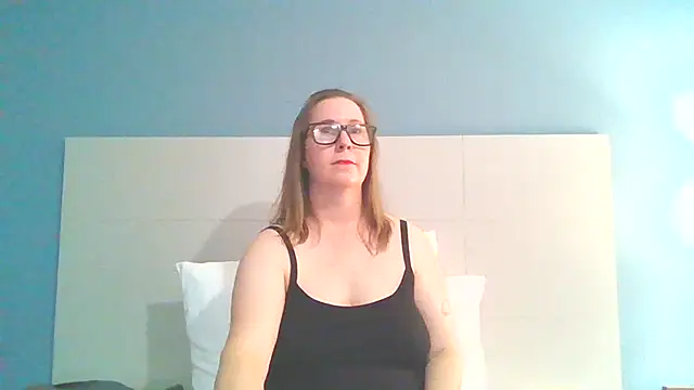 SweetandNaughty1 online show from January 30, 2025, 5:41 am