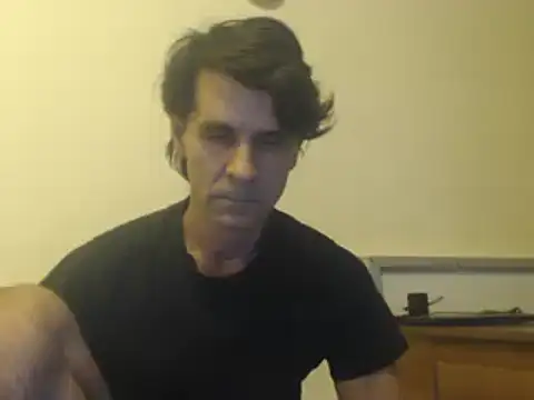 Snapshot of yvesstorm1 chatting on December 27, 2024, 5:37 pm yvesstorm1 online show from December 27, 2024, 5:37 pm