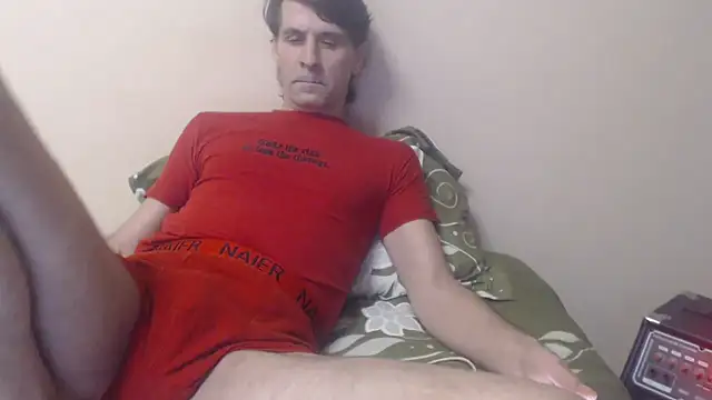 Snapshot of yvesstorm1 chatting on February 15, 2026, 4:06 pm yvesstorm1 online show from February 15, 2026, 4:06 pm