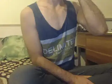 Snapshot of yvesstorm1 chatting on December 21, 2024, 8:43 pm yvesstorm1 online show from December 21, 2024, 8:43 pm