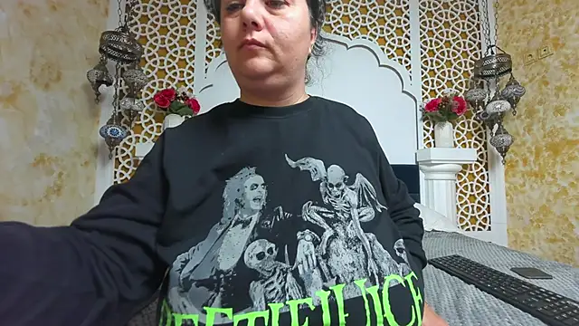 Snapshot of AleshaArabian chatting on October 30, 2025, 5:17 am AleshaArabian online show from October 30, 2025, 5:17 am