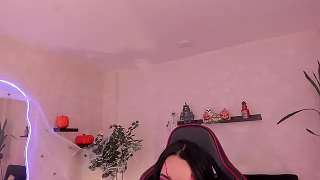 Snapshot of EmmyEvans1 chatting on October 2, 2025, 7:50 pm EmmyEvans1 online show from October 2, 2025, 7:50 pm