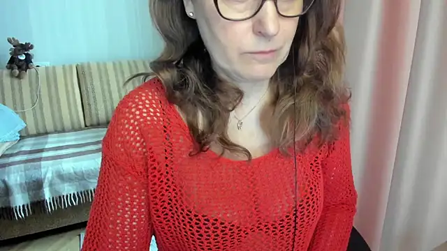 lauraoven online show from March 26, 2026, 8:01 am