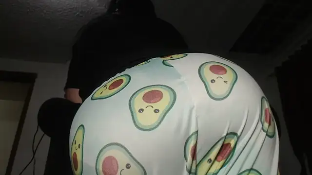 prettyangelsquirt online show from December 5, 2025, 2:37 pm