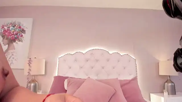 Snapshot of Sofiia_W26 chatting on March 2, 2025, 6:16 am Sofiia W26 online show from March 2, 2025, 6:16 am