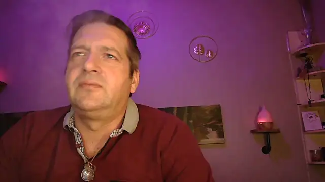 Snapshot of matrikes1 chatting on January 14, 2025, 7:53 pm matrikes1 online show from January 14, 2025, 7:53 pm