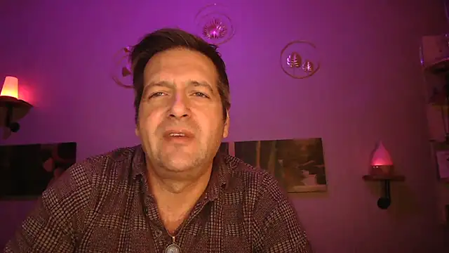 Snapshot of matrikes1 chatting on January 24, 2025, 5:00 pm matrikes1 online show from January 24, 2025, 5:00 pm