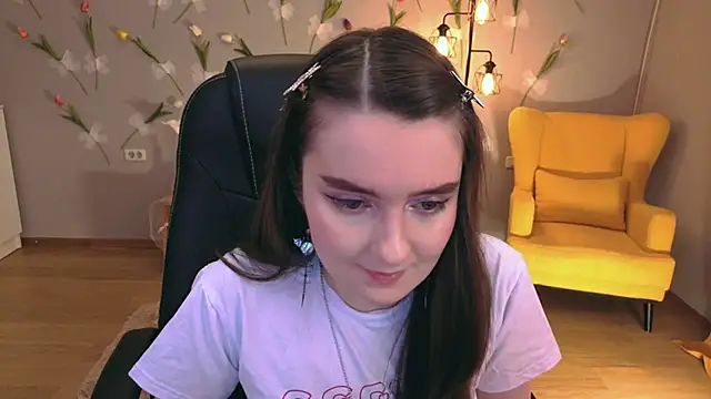 CloudGrace online show from April 18, 2026, 7:07 pm