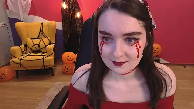 CloudGrace online show from October 31, 2025, 6:15 pm