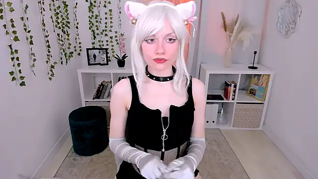 Snapshot of Bat_Laughing chatting on September 28, 2025, 6:37 pm Bat Laughing online show from September 28, 2025, 6:37 pm