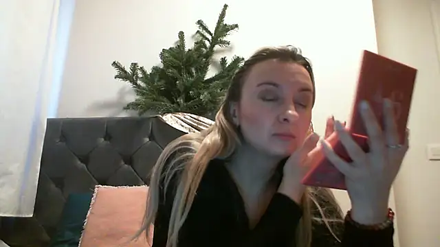 SusanCurt online show from January 11, 2026, 10:55 am