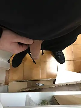 Mindnorthcam2 online show from March 6, 2025, 6:41 am