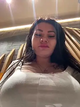 Wet  Bunny online show from February 15, 2025, 6:33 am