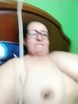 Snapshot of LaGochis07 chatting on September 10, 2025, 12:31 am LaGochis07 online show from September 10, 2025, 12:31 am