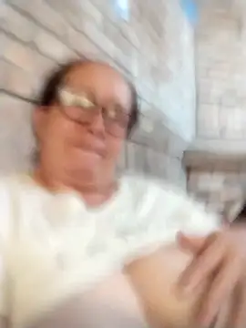 LaGochis07 online show from April 16, 2026, 9:39 pm