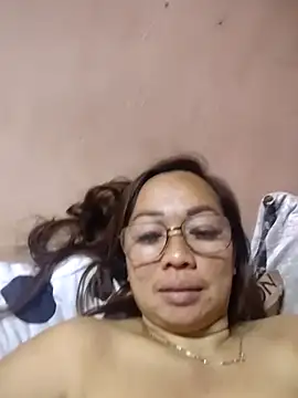 Snapshot of asianwet4u chatting on July 2, 2026, 6:25 pm asianwet4u online show from July 2, 2026, 6:25 pm