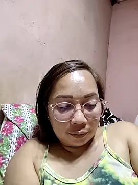 asianwet4u online show from September 9, 2025, 3:21 pm