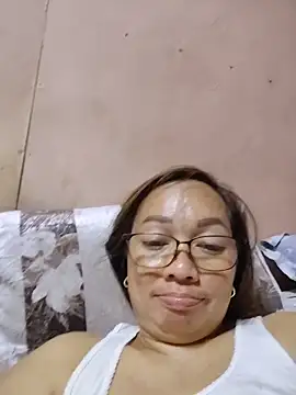 asianwet4u online show from June 1, 2026, 5:51 am