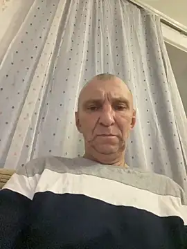 Snapshot of SHARP299 chatting on September 18, 2025, 5:27 pm SHARP299 online show from September 18, 2025, 5:27 pm