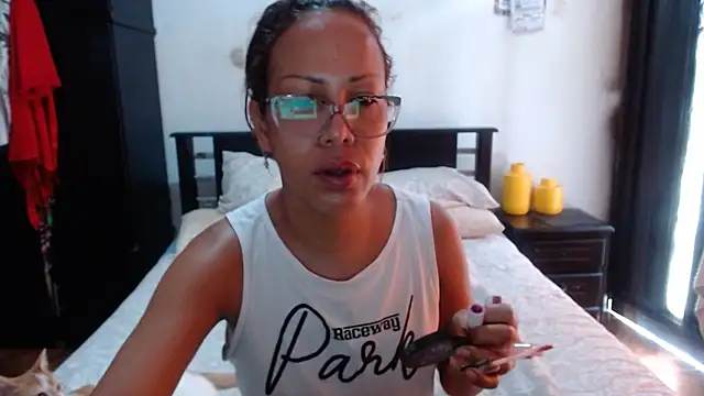 Snapshot of sensual_nataliee chatting on September 20, 2025, 2:22 pm sensual nataliee online show from September 20, 2025, 2:22 pm