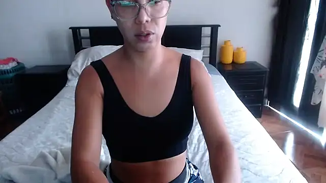 Snapshot of sensual_nataliee chatting on October 30, 2025, 1:31 pm sensual nataliee online show from October 30, 2025, 1:31 pm