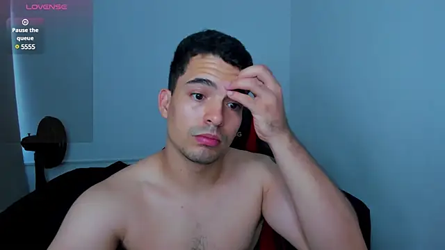 tanner hard  online show from March 12, 2025, 10:07 pm