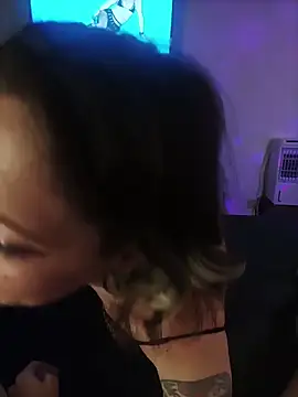 Snapshot of Rabit_Snake chatting on February 17, 2026, 3:37 am Rabit Snake online show from February 17, 2026, 3:37 am